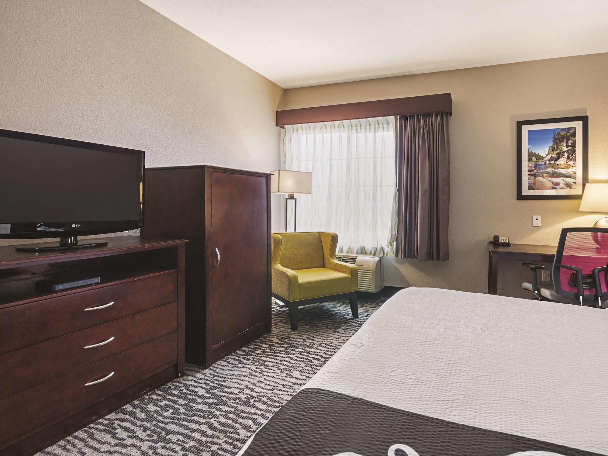 La Quinta By Wyndham Fresno Northwest Hotel Bagian luar foto