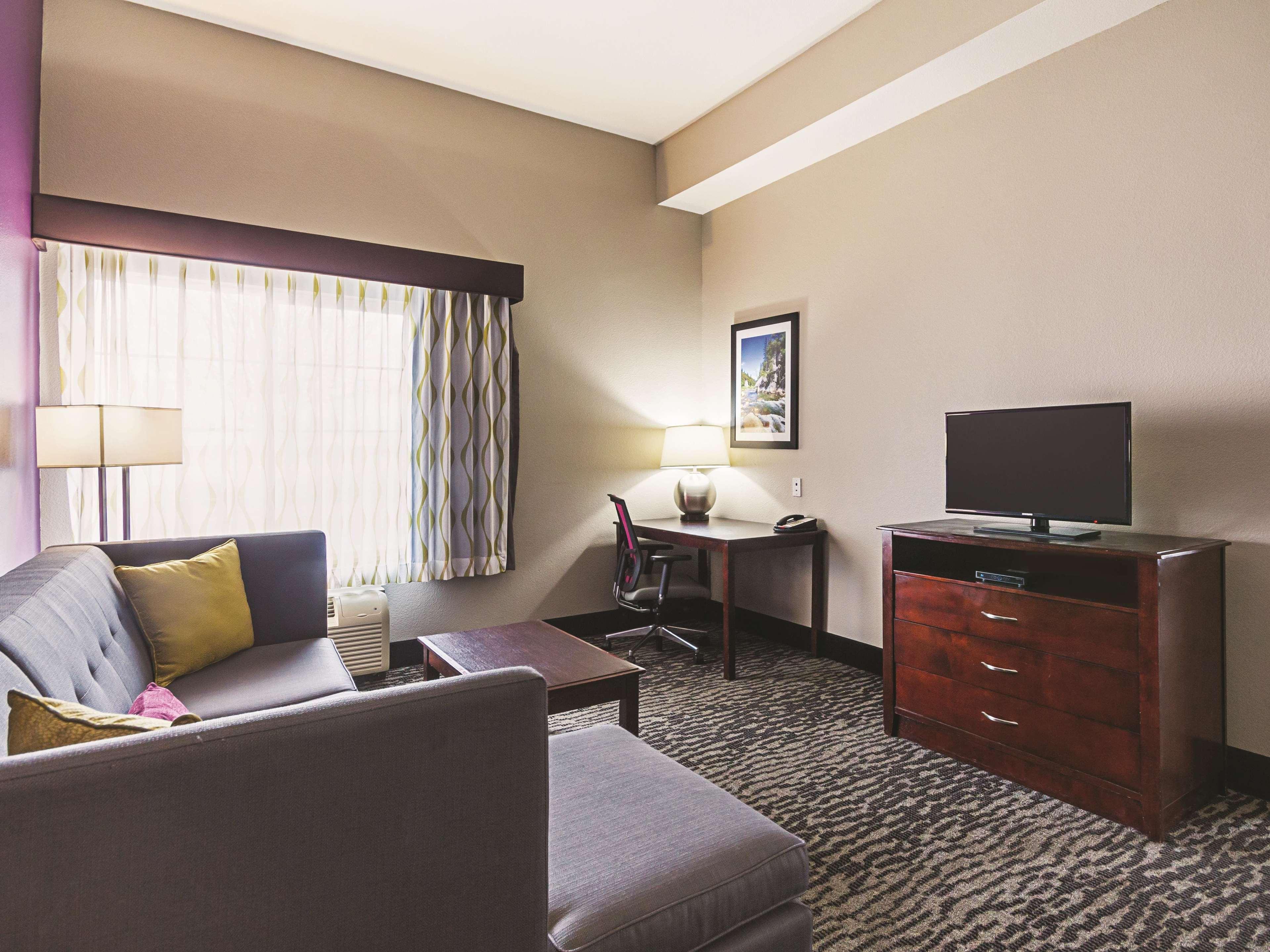 La Quinta By Wyndham Fresno Northwest Hotel Bagian luar foto