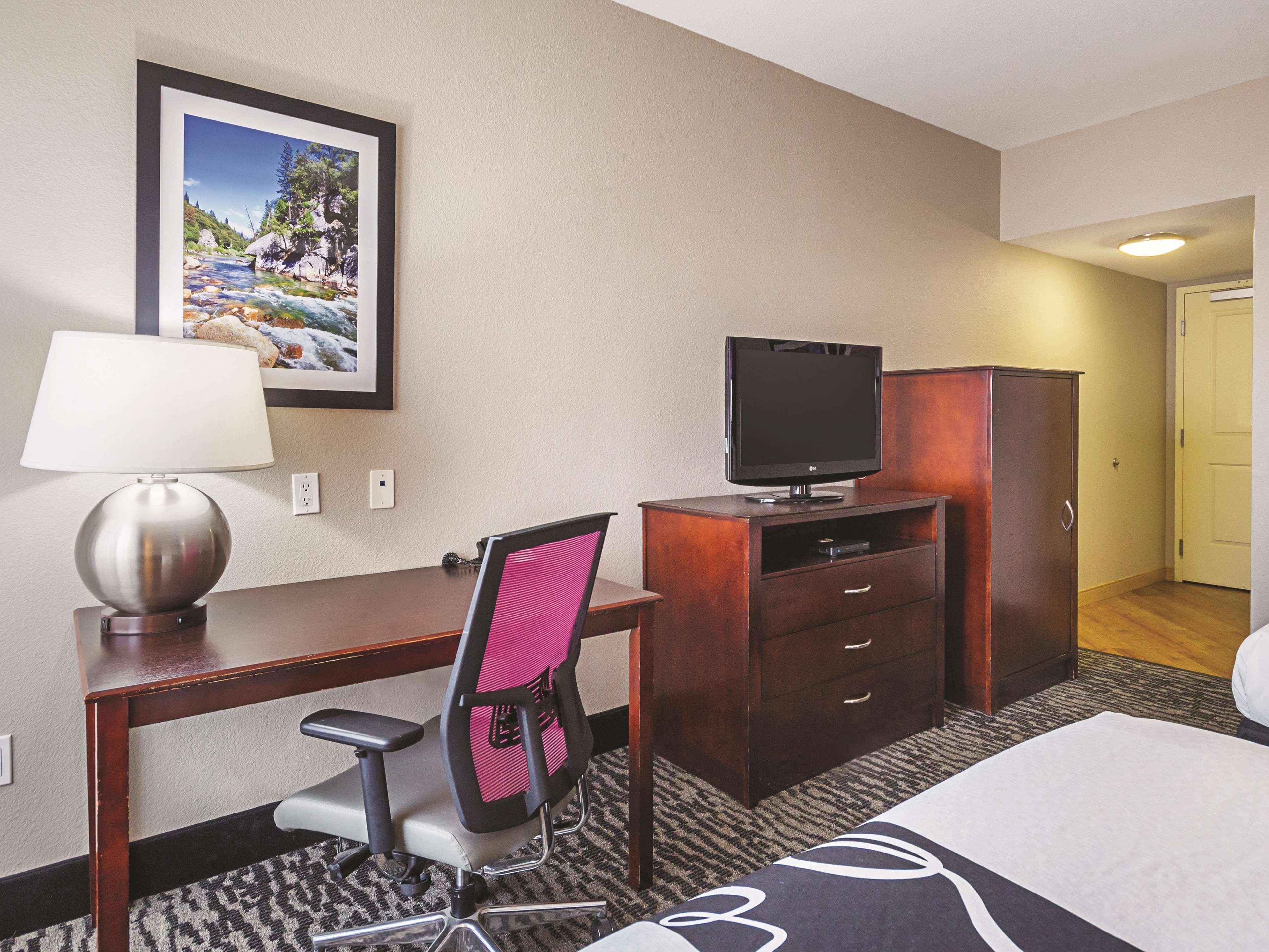 La Quinta By Wyndham Fresno Northwest Hotel Bagian luar foto