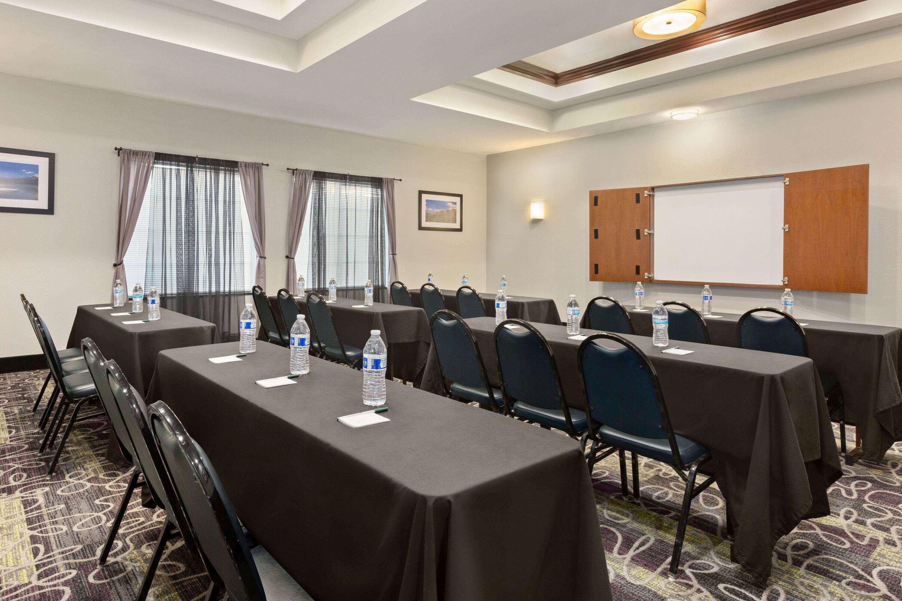 La Quinta By Wyndham Fresno Northwest Hotel Bagian luar foto