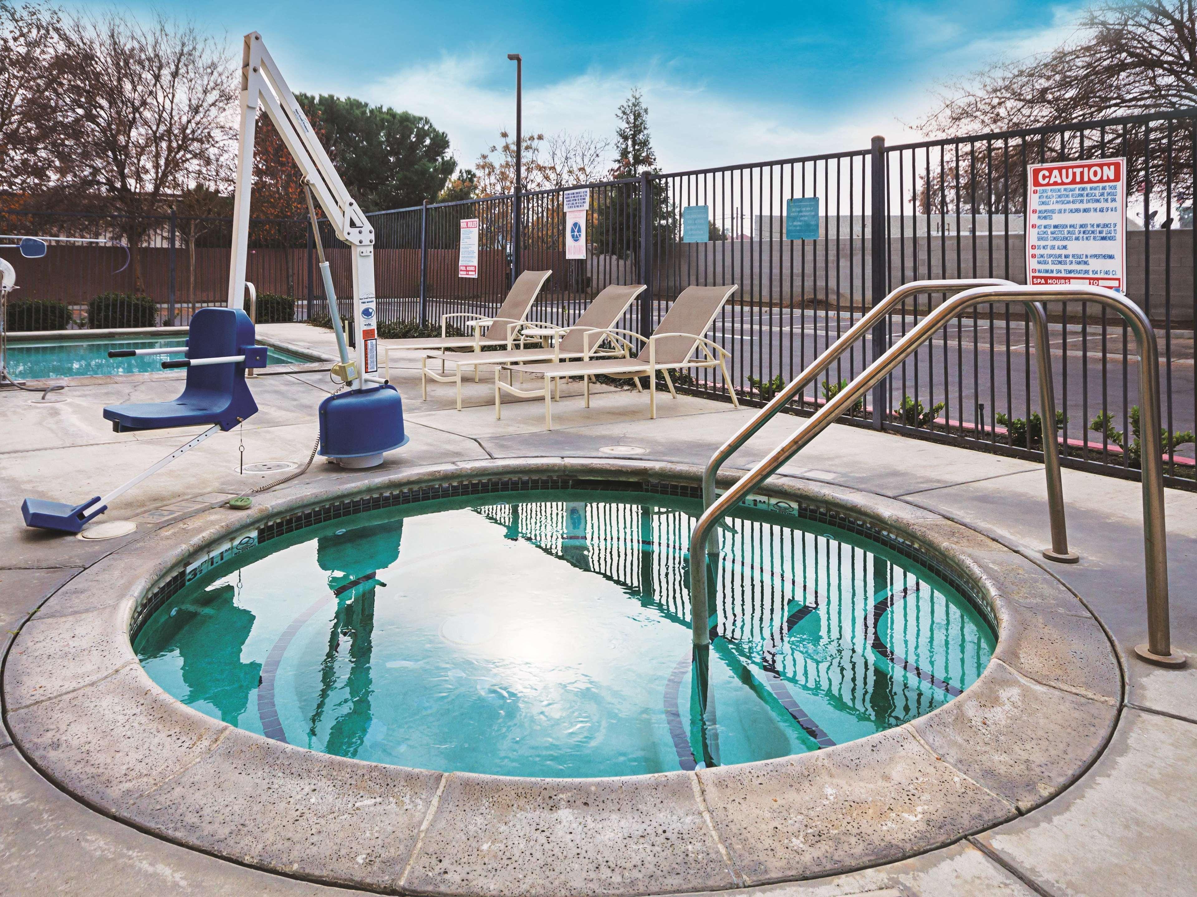 La Quinta By Wyndham Fresno Northwest Hotel Bagian luar foto